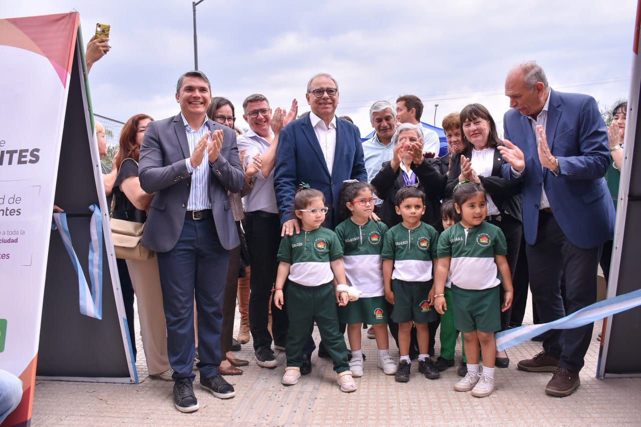 TASSANO INAUGURÓ OBRAS DE PUESTA EN VALOR YREFUNCIONALIZACIÓN EN LA PLAZA DEL SAN GERÓNIMO